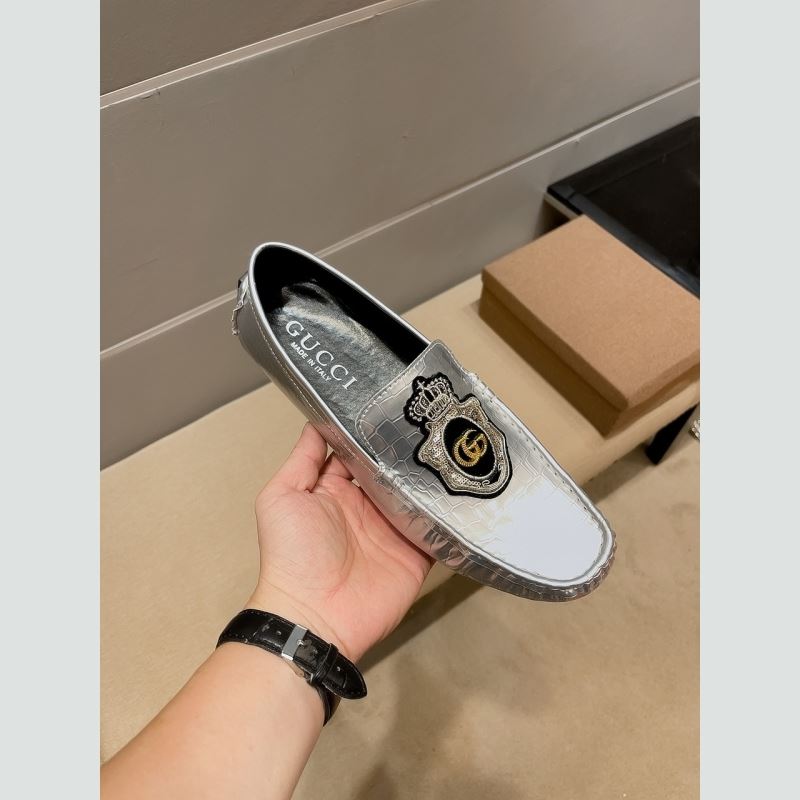 G*u*i leather shoes
